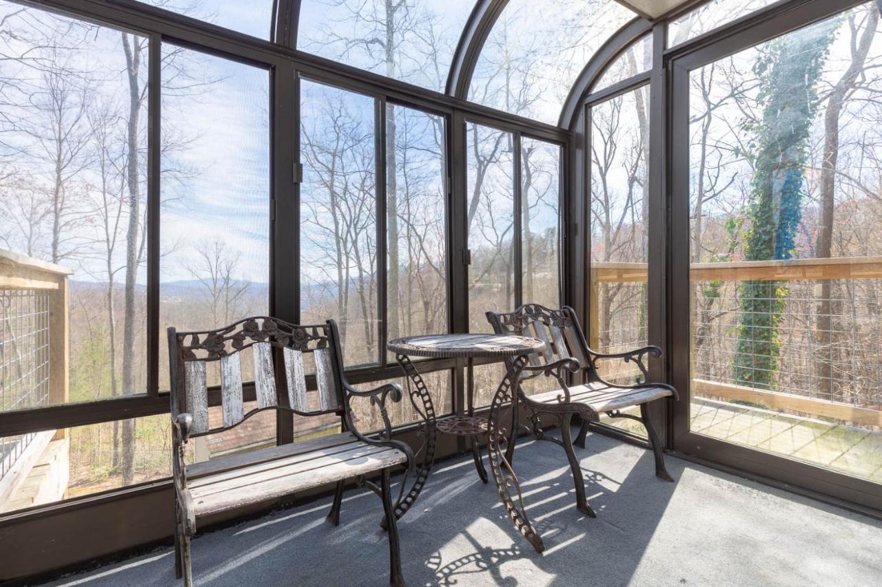 Bear View Chalet, 3 Bedroom, Pool, Pets, Arcades, Wifi, Hot Tub, Sleeps 12 Gatlinburg Εξωτερικό φωτογραφία