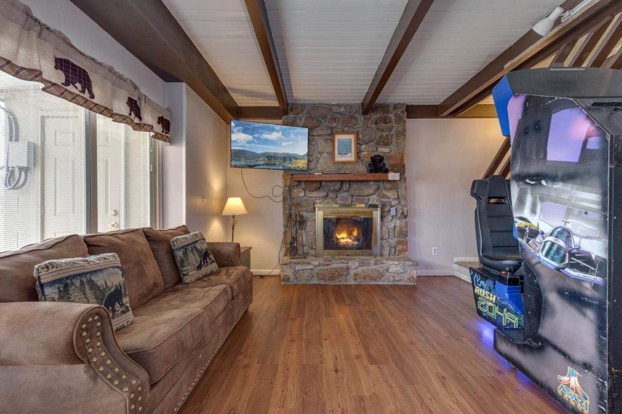 Bear View Chalet, 3 Bedroom, Pool, Pets, Arcades, Wifi, Hot Tub, Sleeps 12 Gatlinburg Εξωτερικό φωτογραφία