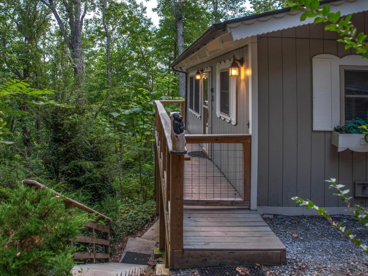 Bear View Chalet, 3 Bedroom, Pool, Pets, Arcades, Wifi, Hot Tub, Sleeps 12 Gatlinburg Εξωτερικό φωτογραφία